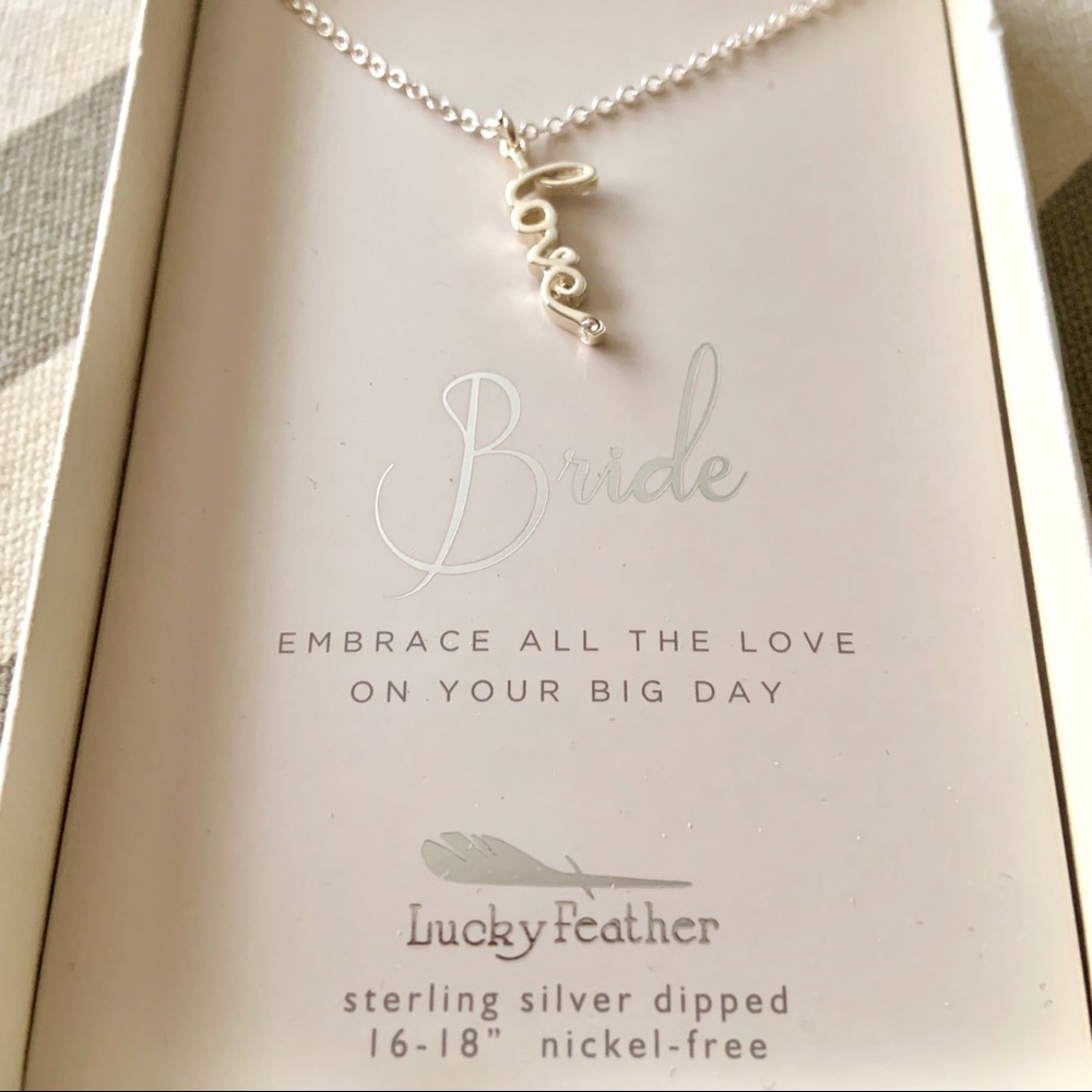 ✨ Lucky Feather Bride Necklace ✨ - Picture 2 of 4